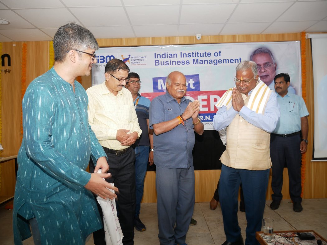 Padma Shri Dr. R.N. Singh Inspires Students at IIBM's “Meet the Leader” Session